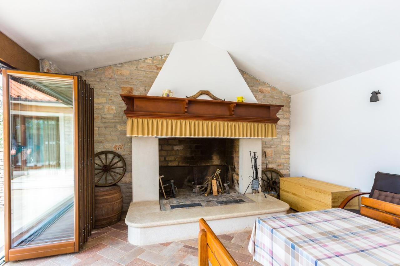 Villa Vignola Kavran Esterno foto